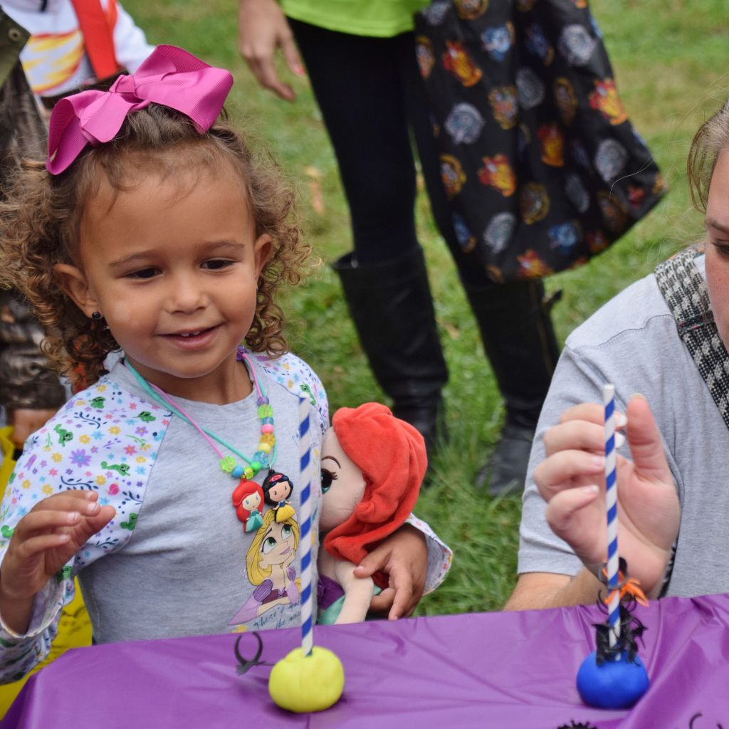 library festival 10-2019 020 (1024x1024).jpg